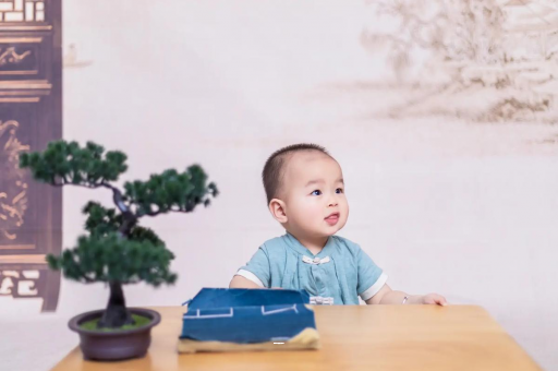 桓台宝宝几个月可以吃粥